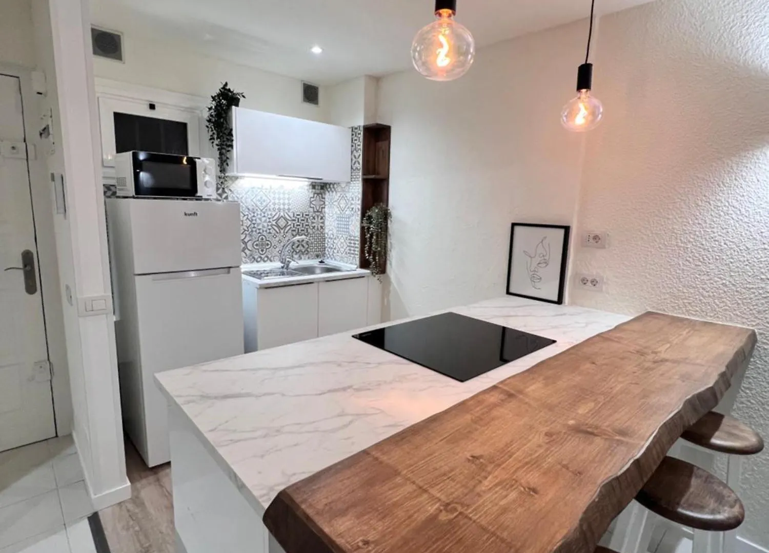 Seaview And Sunset Apartment Los Cristianos Spain