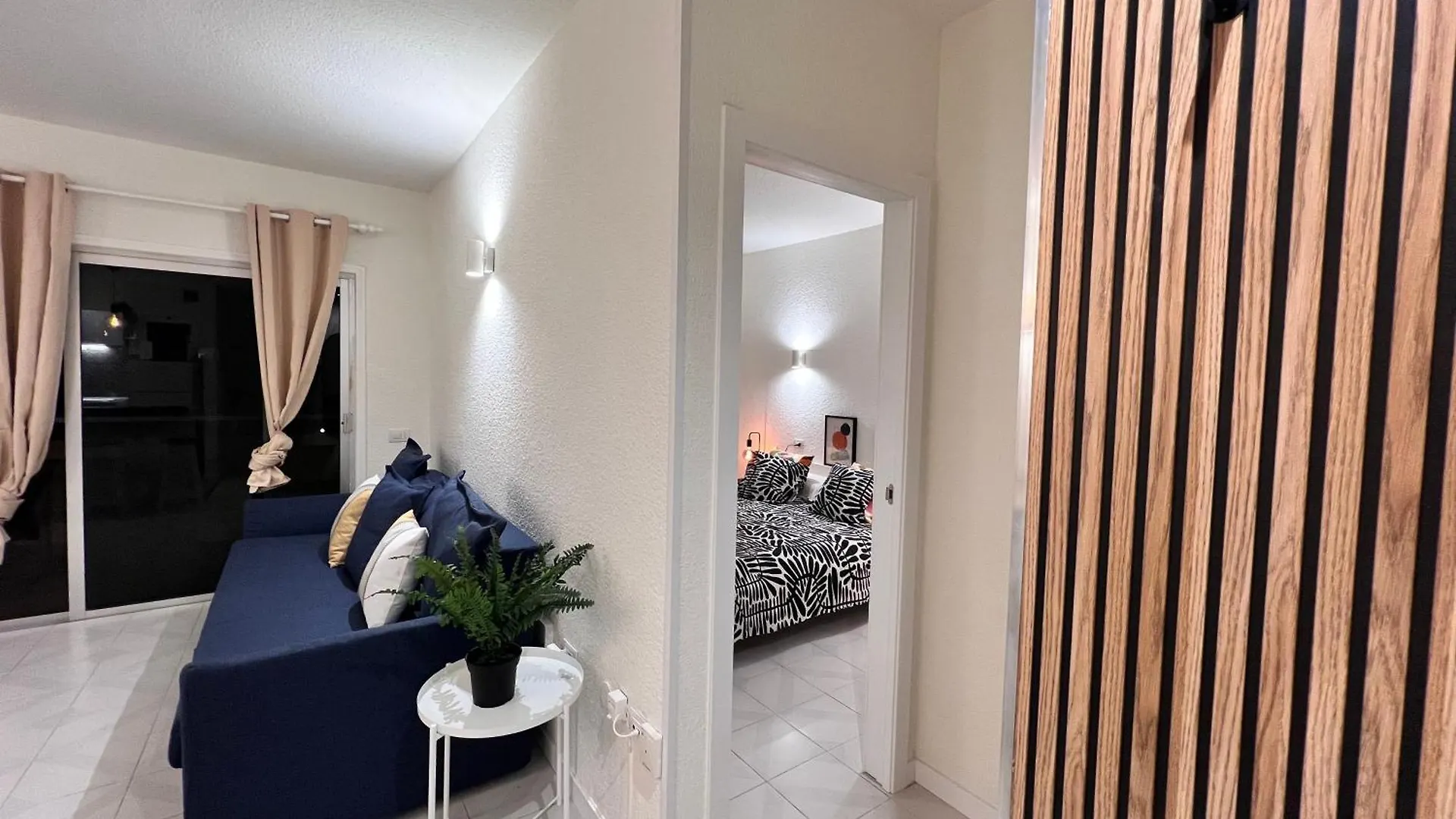 Seaview And Sunset Apartment Los Cristianos España