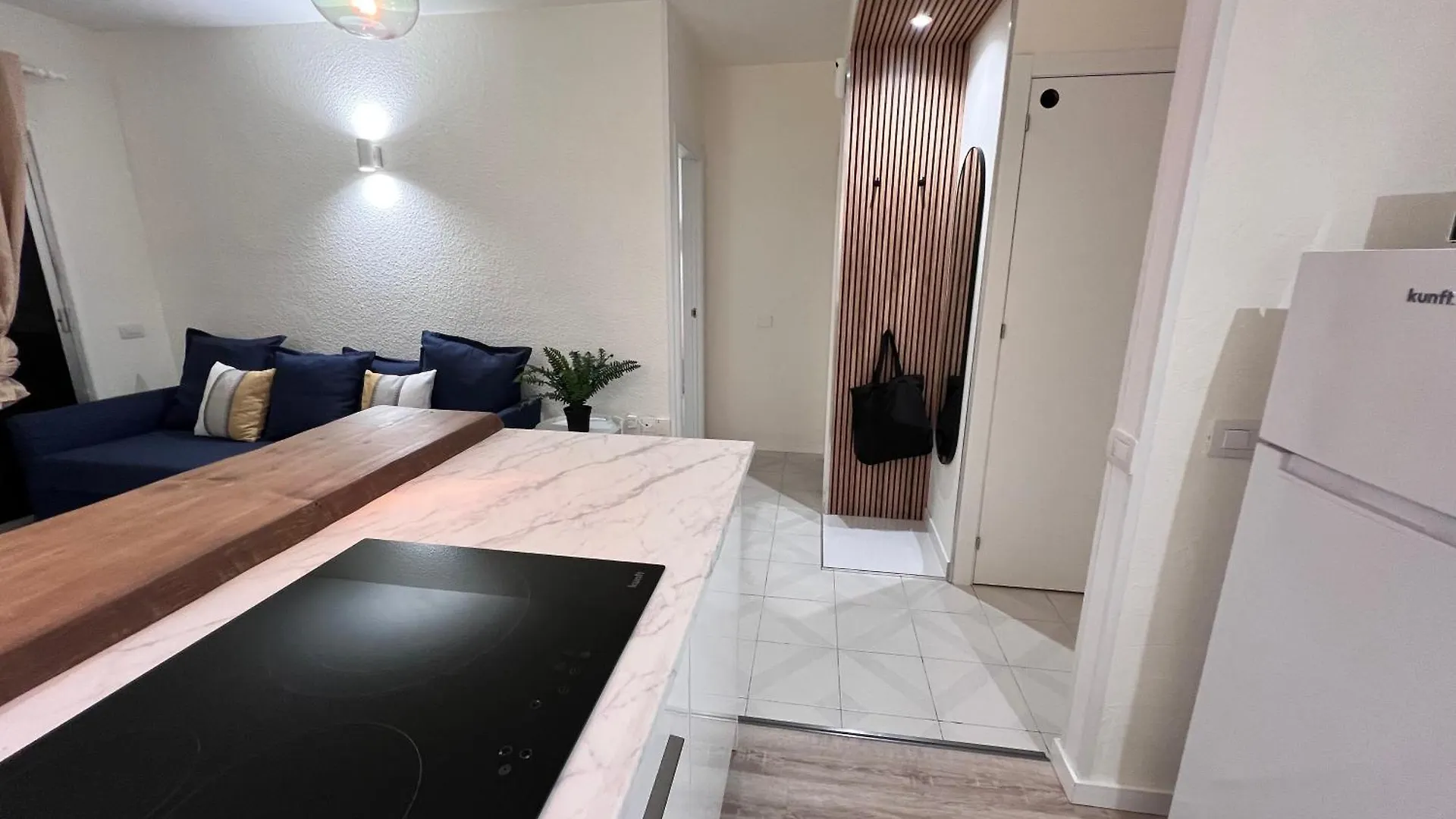 Seaview And Sunset Apartment Los Cristianos 0*, Los Cristianos (Tenerife) Spain